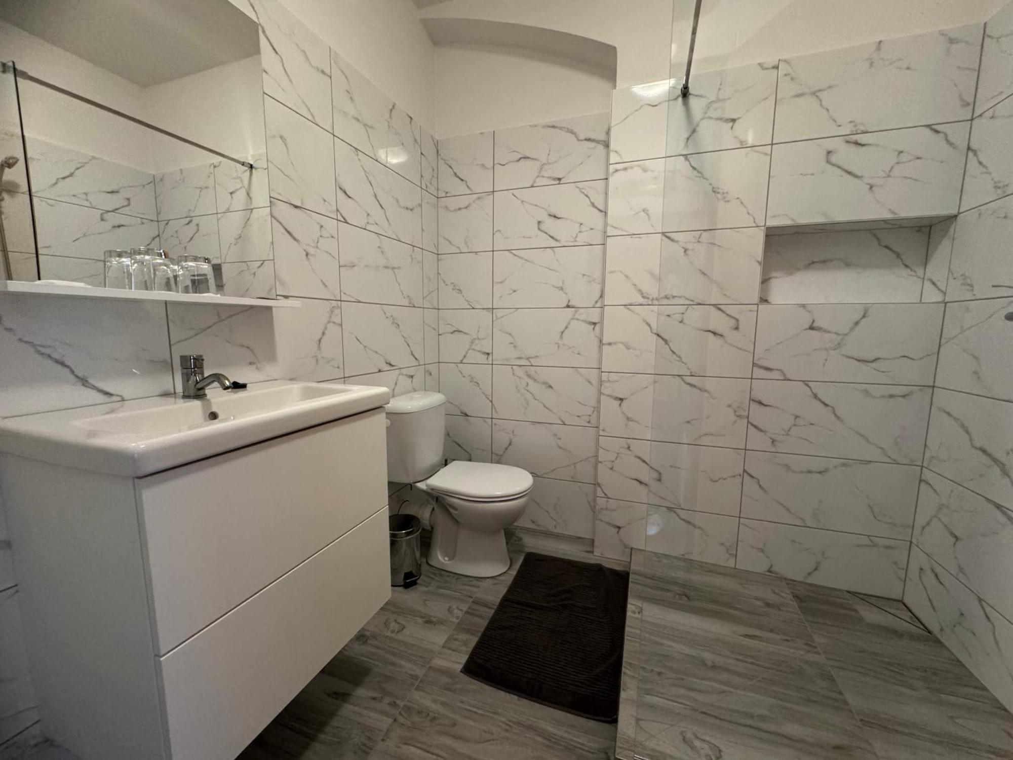 R&J Apartmany Broumov Exterior photo